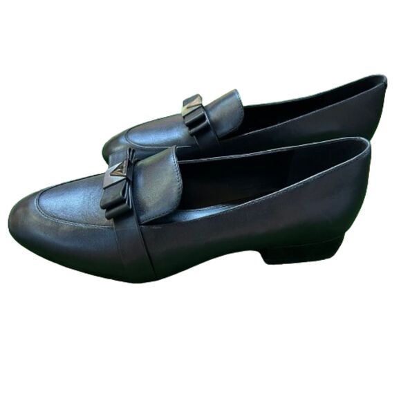 Michael Kors Shoes - Michael Kors Women's  Black Leather Loafers Size 6.5M